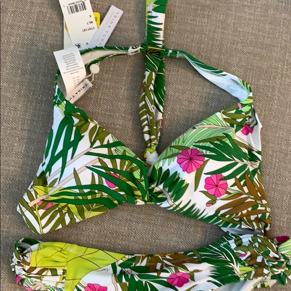 NWT Trina Turk It's Bananas Twist Front Bikini Top - Picture 5 of 12